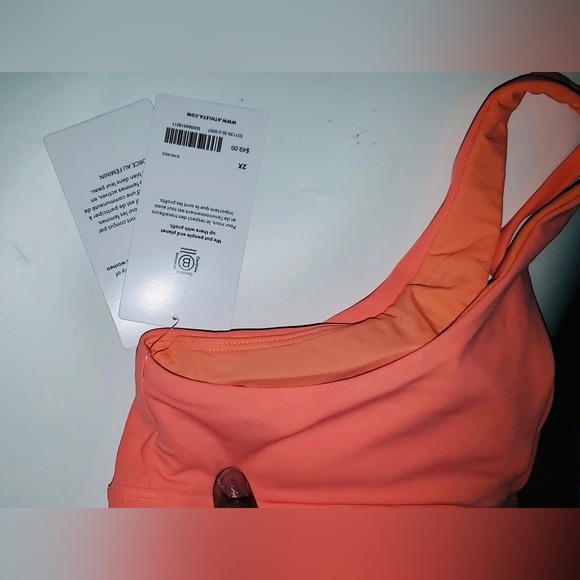 PRICE IS FIRM Athleta Exhale Bra D-DD+ | Various Sizes - Picture 6 of 10